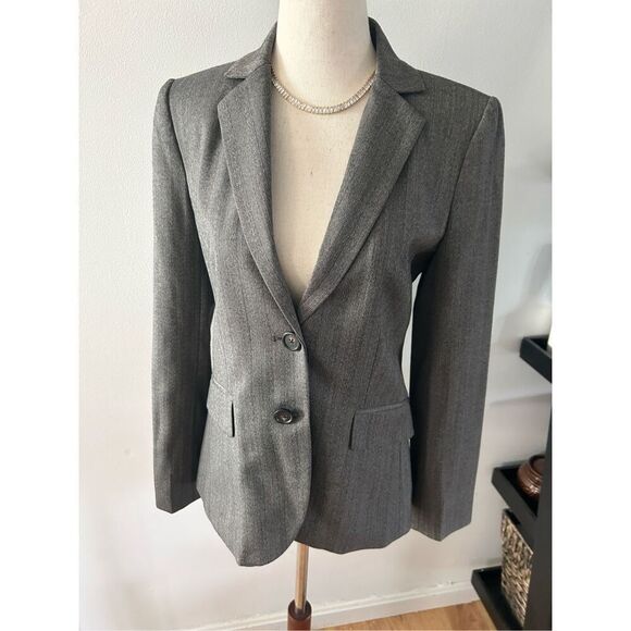 J crew gray blazer size 2 two bottom form fitting work blazer classy stylish  wo - Picture 1 of 8